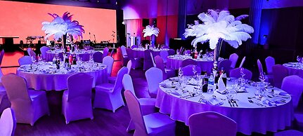 Hotel GLAR Conference & SPA