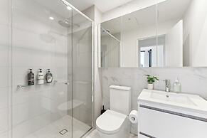 Mega Style Apartments Kings Domain
