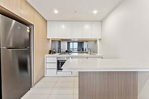 Mega Style Apartments Kings Domain