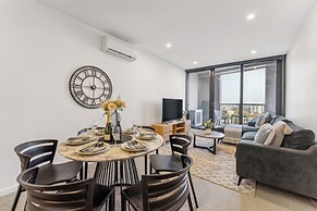 Mega Style Apartments Kings Domain
