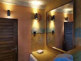 Lou Moon Eco-Luxury Resort