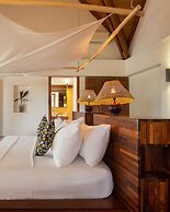 Lou Moon Eco-Luxury Resort