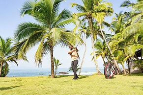 Lou Moon Eco-Luxury Resort