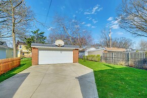 Charming Home - 4 Mi to Euclid Creek Reservation