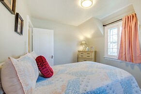 Inviting Vacation Home: 2 Mi to Mill Creek Falls!