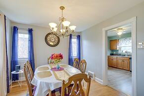 Inviting Vacation Home: 2 Mi to Mill Creek Falls!