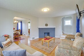 Inviting Vacation Home: 2 Mi to Mill Creek Falls!