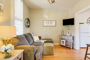 Walk to Courthouse Square: Quiet Home w/ Porch