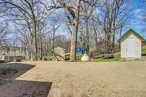 Pelican Rapids Lake House w/ Water Views + Dock!