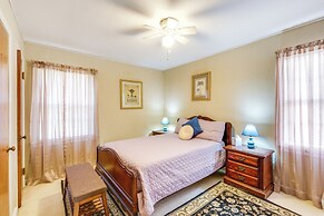 Cleveland Heights Home w/ Sunroom: Park Across St!