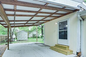 Cozy Carterville Home: 3 Mi to Crab Orchard Lake!