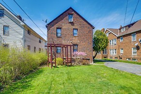 South Euclid Apt < 10 Mi to Downtown Cleveland!