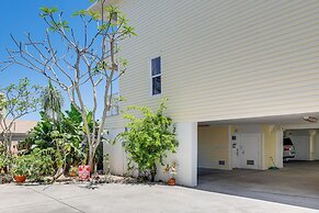 Beachfront Indian Shores Townhome w/ Pool!