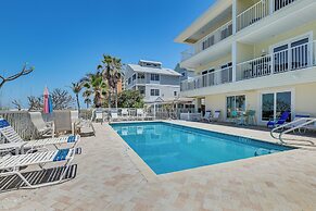 Beachfront Indian Shores Townhome w/ Pool!