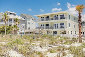 Beachfront Indian Shores Townhome w/ Ocean Views!