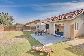 Bakersfield Home w/ Pool Table, Cornhole + More!