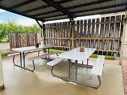 Hawarden Harvest Inn