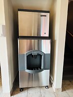 Hawarden Harvest Inn