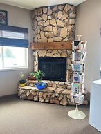 Hawarden Harvest Inn