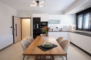 Pomaria Boutique Residences