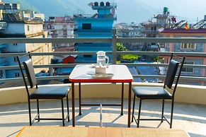 Hotel Pokhara Suites