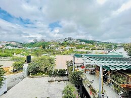 Tomorrow Homestay Da Lat