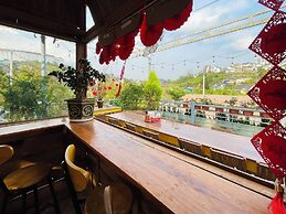 Tomorrow Homestay Da Lat