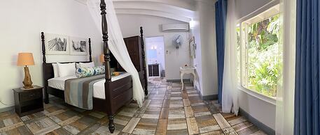 Stephna Residence
