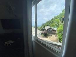 Stephna Residence