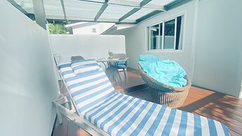 Stephna Residence