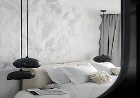WhiteArt Suites
