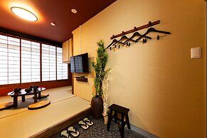 Oyadokinokuniya Isemachi