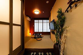 Oyadokinokuniya Isemachi