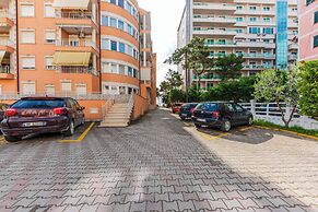 Orange Seaview Studio