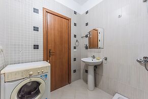 Orange Seaview Studio