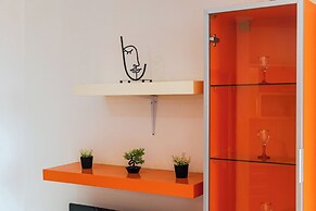 Orange Seaview Studio