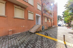 Orange Seaview Studio