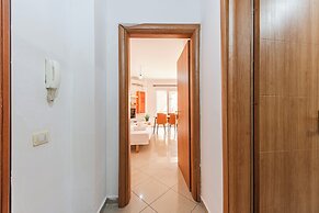 Orange Seaview Studio