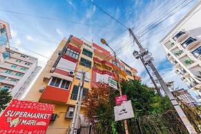 Cozy Seaside Comfort