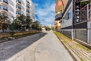 Cozy Seaside Comfort