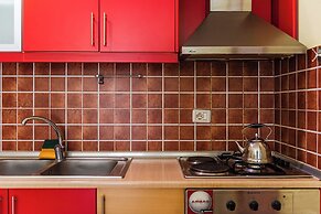 Cozy Seaside Comfort