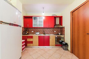 Cozy Seaside Comfort