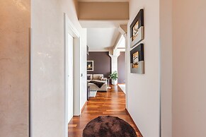 Vollga Luxury Seafront Suite