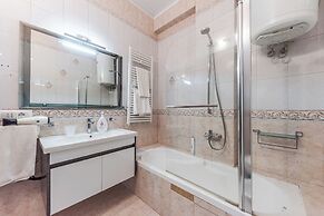 Vollga Luxury Seafront Suite