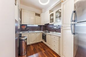 Vollga Luxury Seafront Suite