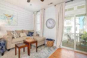 Seas The Day 3 Bedroom Home by RedAwning