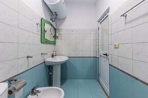 Palm Oasis Apartment Qerret