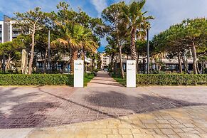 Palm Oasis Apartment Qerret