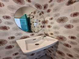 OYO 75487 Prang Thip 306 Resort