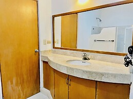 Gorgeous 8 People Basic Villa With Pool Playacar Phase 2